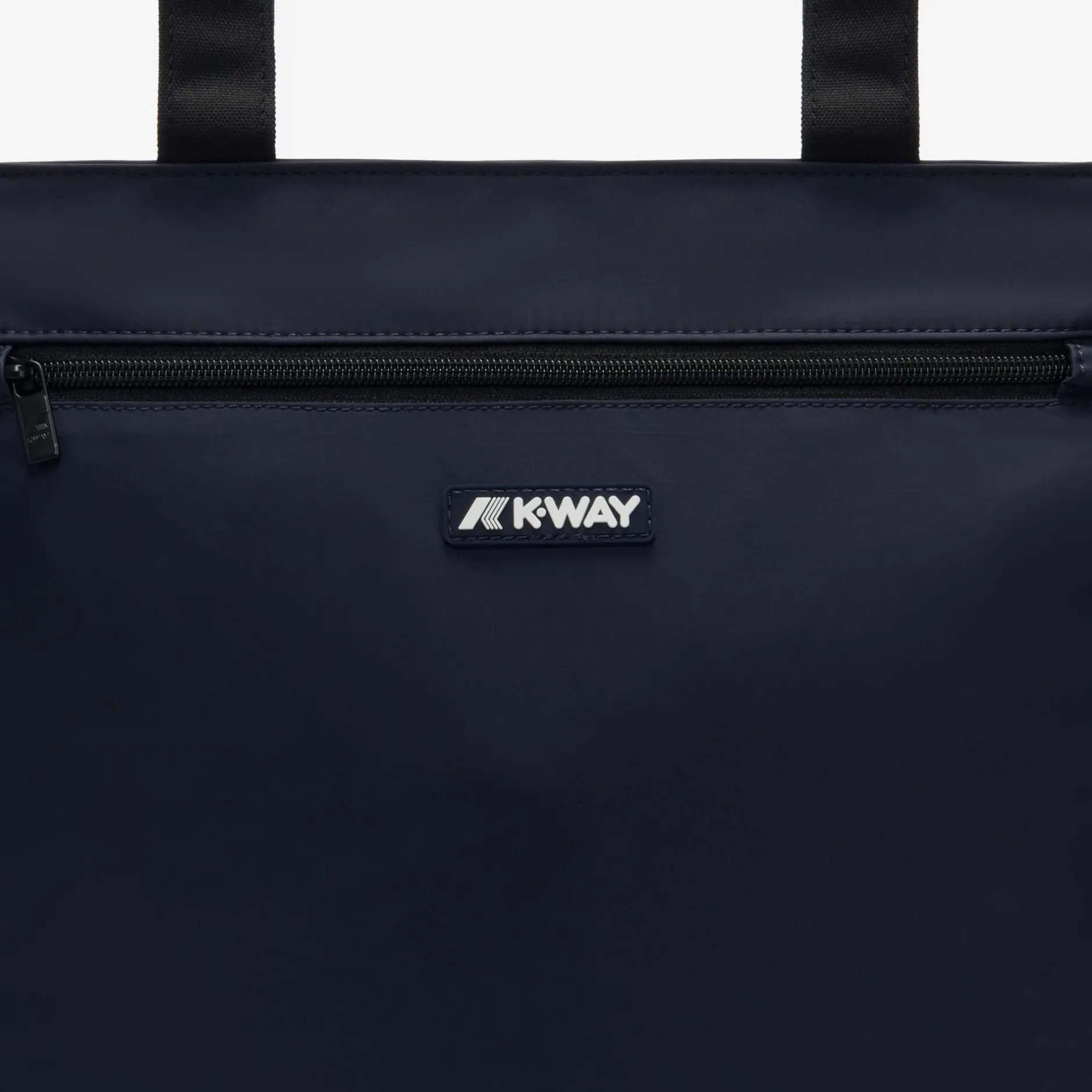ELLIANT^K-Way Outlet