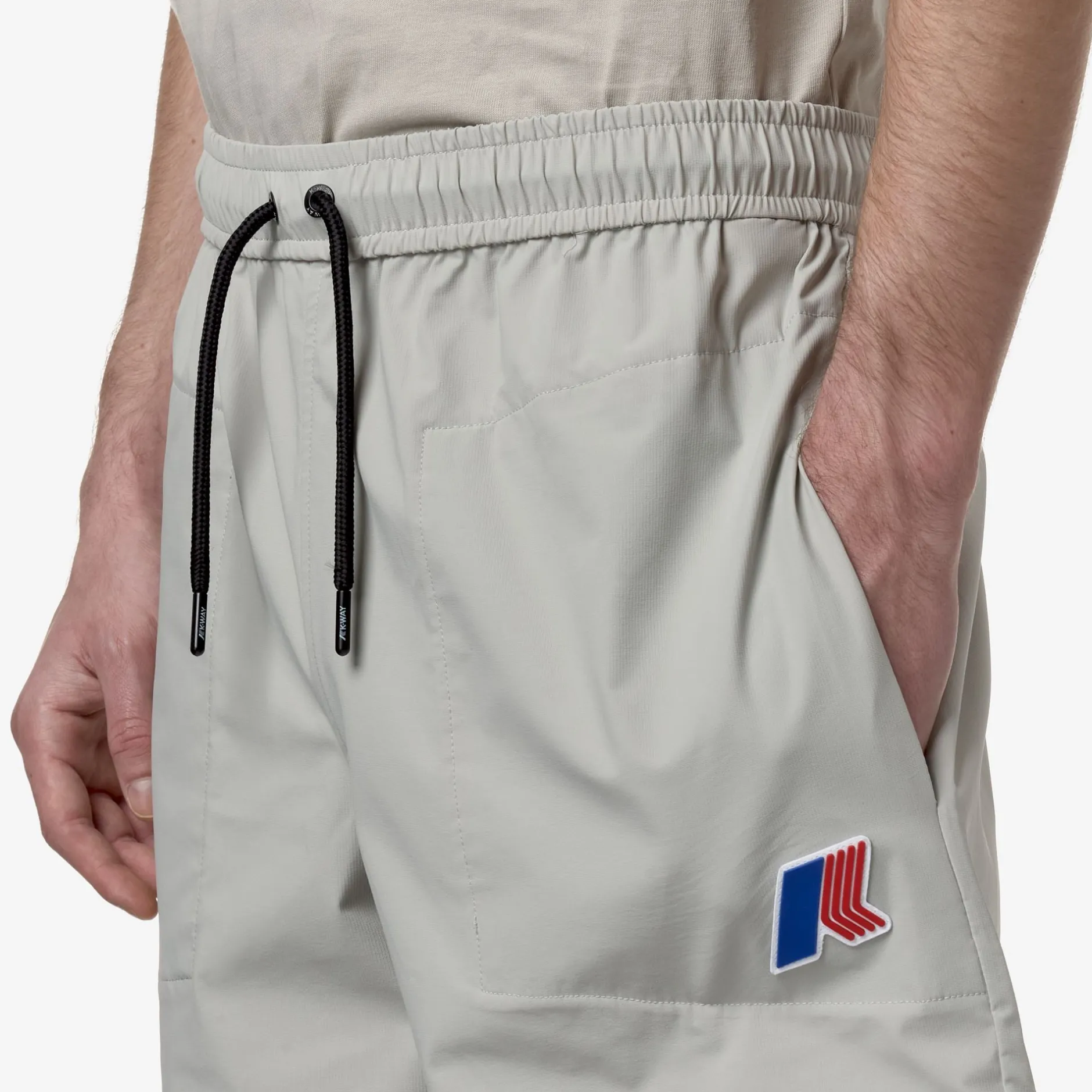 NESTY LF^K-Way Outlet